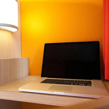 Premiere Classe Caen Est - מלון *