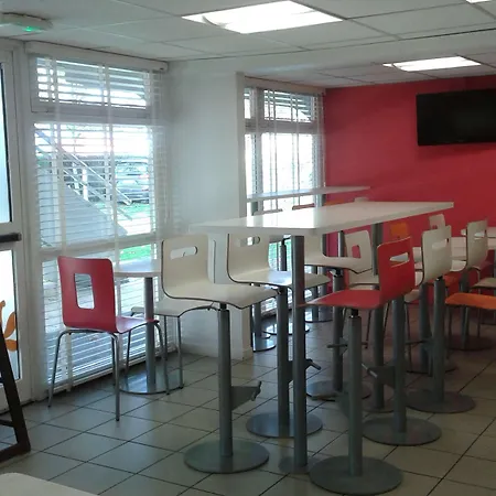 Premiere Classe Caen Est - ホテル