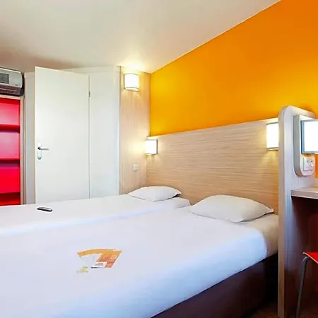 Premiere Classe Caen Est - Hotel *