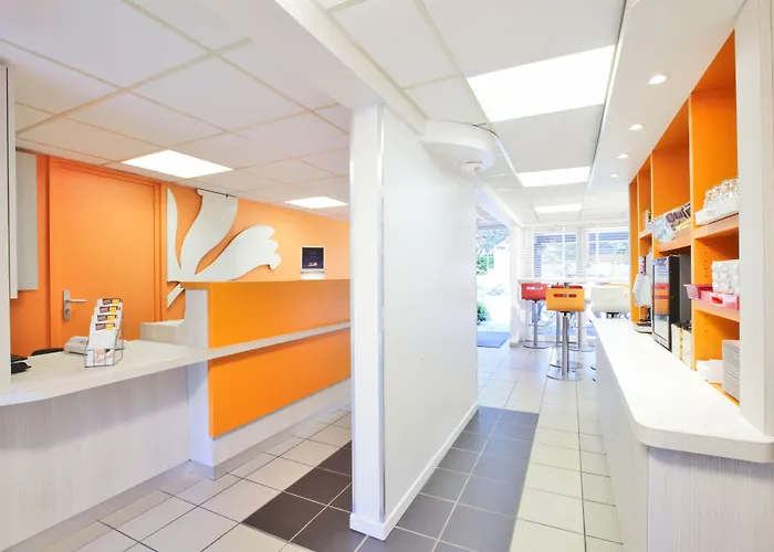 Premiere Classe Caen Est - מלון