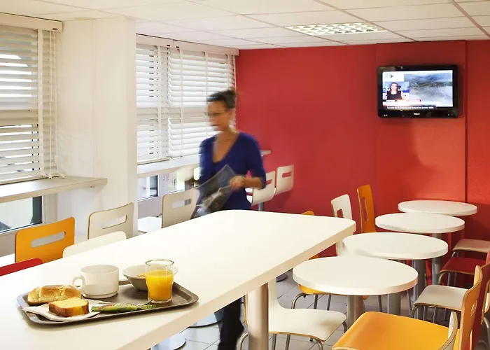 Premiere Classe Caen Est - מלון *