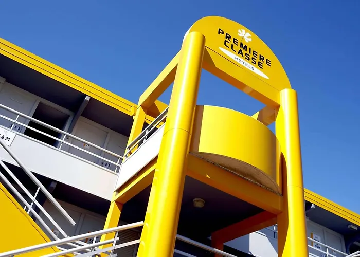 Premiere Classe Caen Est - *