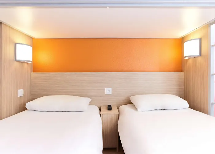 Premiere Classe Caen Est - * מונדוויל