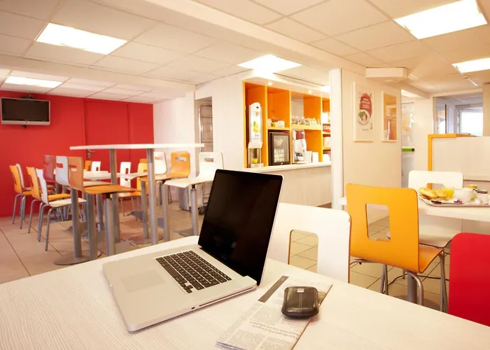 Premiere Classe Caen Est - מלון